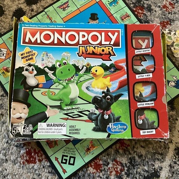 Monopoly Junior Board Game - Picture 1 of 7